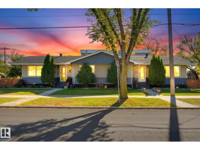 10207 & 10209 120 AV NW photo 62