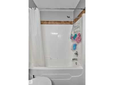 #21 15151 43 ST NW NW photo 37