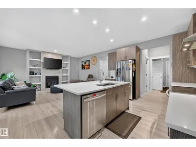 20503 99 AV NW photo 8