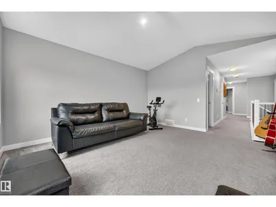 20503 99 AV NW photo 25