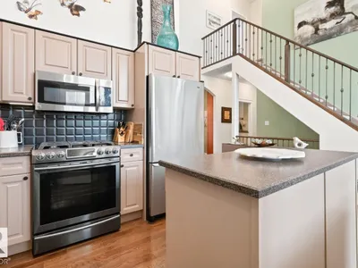 #14 577 BUTTERWORTH WY NW photo 8