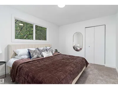 5 GLENBROOK BV photo 27