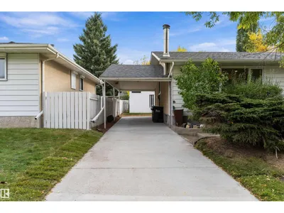 5 GLENBROOK BV photo 37