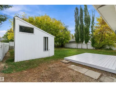 5 GLENBROOK BV photo 38