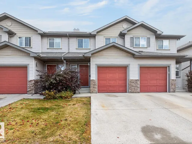 #10 2816 34 AV NW NW, Edmonton