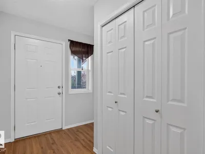 #10 2816 34 AV NW NW photo 5
