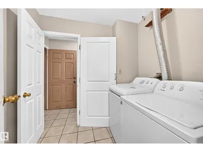10919 69 AV NW photo 25