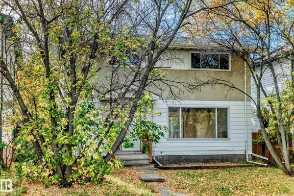 10919 69 AV NW photo 3