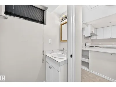 10919 69 AV NW photo 51