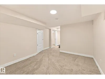 #37 1415 62 ST NW photo 29