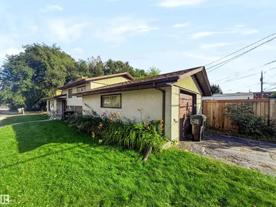 5303 119 AV NW photo 20