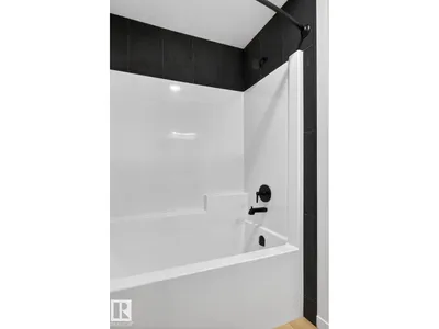 8108 230 Street NW photo 40