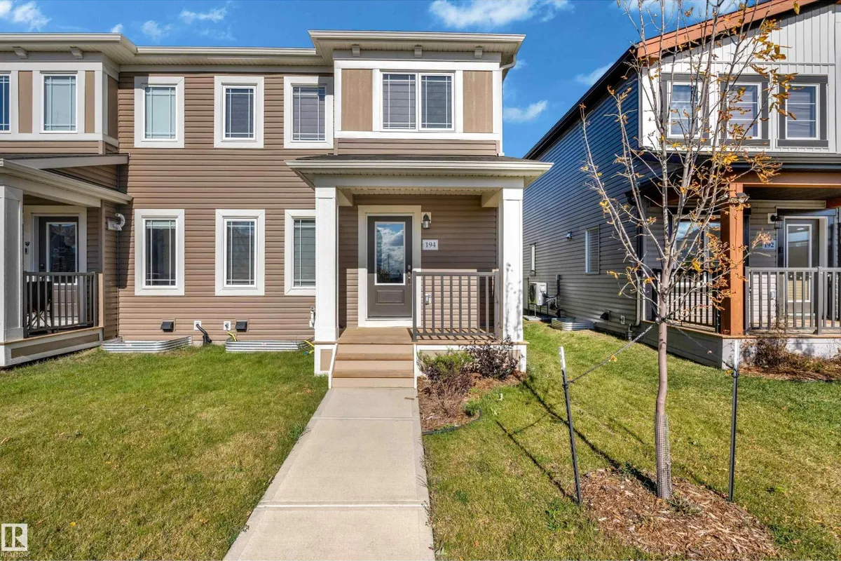 194 Sunwapta Way NW NW exterior