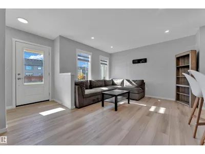 194 Sunwapta Way NW NW photo 6