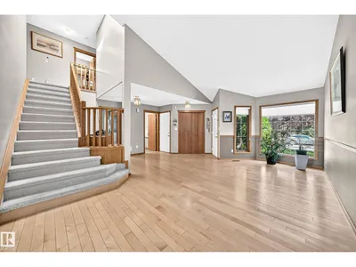 271 ORMSBY RD E NW photo 28
