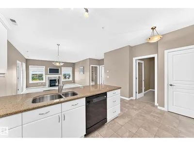 #436 160 MAGRATH RD NW photo 7