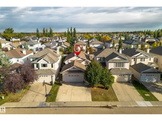 812 BARNES LINK SW, Edmonton