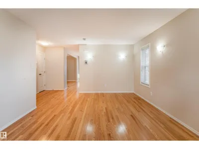 812 BARNES LINK SW photo 13