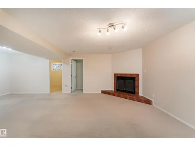 812 BARNES LINK SW photo 26