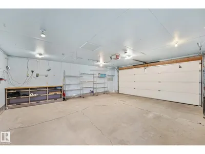 10218 167A AV NW photo 52