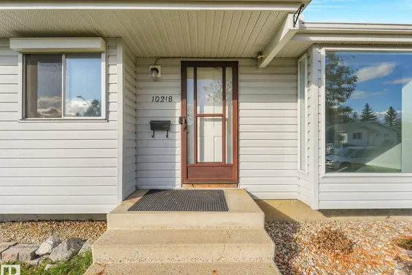 10218 167A AV NW photo 3