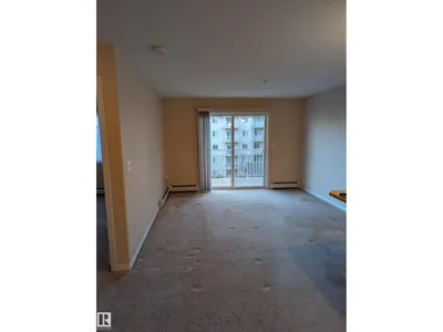 #427 7511 171 ST NW photo 5