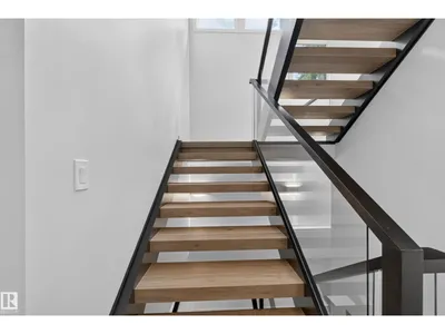 9415 144 ST NW photo 29