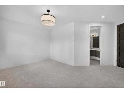 9415 144 ST NW photo 37