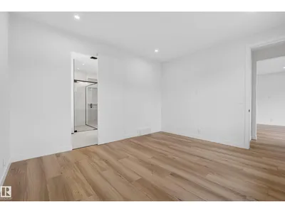 99 NEWBURY CI photo 18