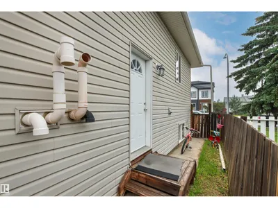 10632 155 ST NW photo 6