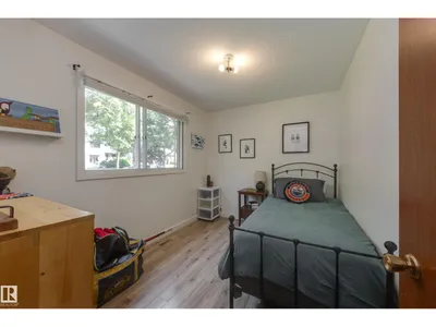 77 BEACON CR photo 20