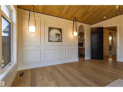 4142 122 ST NW photo 39
