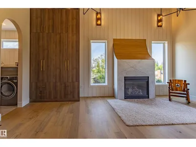 4142 122 ST NW photo 37