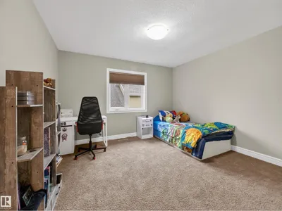 5608 SOLEIL BV photo 33
