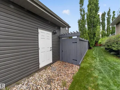 5608 SOLEIL BV photo 59