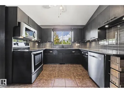 38 RAVEN DR photo 12
