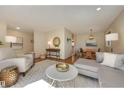 4904 11 AV NW photo 6
