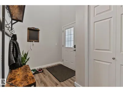 3711 161 AV NW photo 15