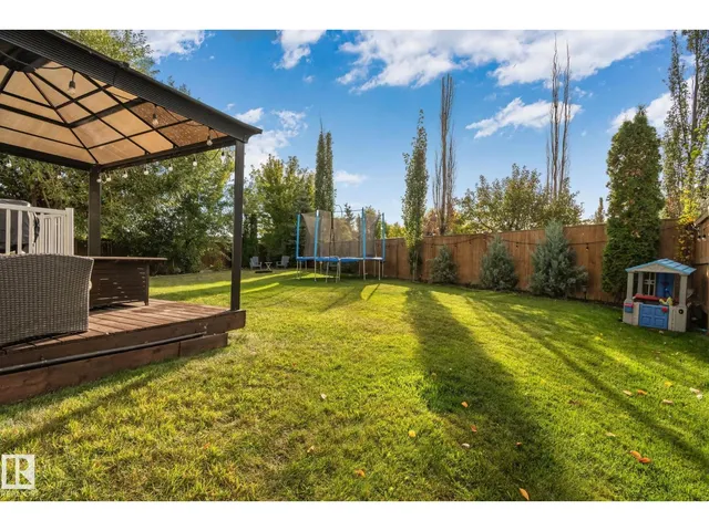 3711 161 AV NW, Edmonton