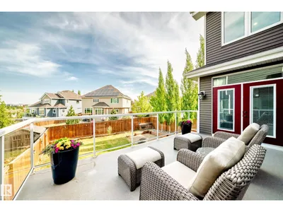 9034 24 AV SW SW photo 15