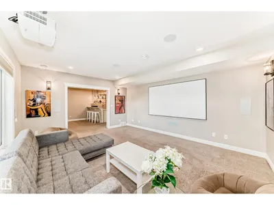 9034 24 AV SW SW photo 46