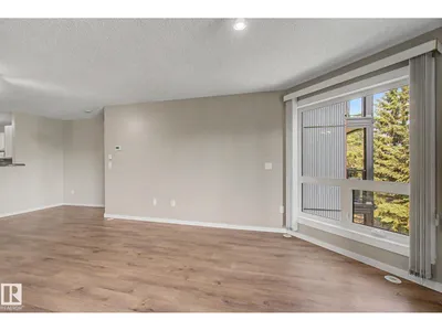 #302 7951 96 ST NW NW photo 10