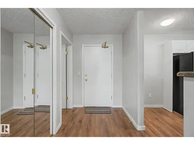 #302 7951 96 ST NW NW photo 16