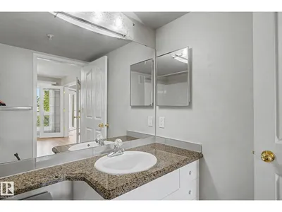 #302 7951 96 ST NW NW photo 31