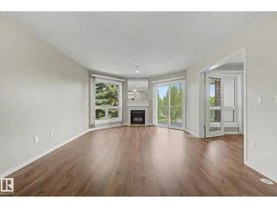 #302 7951 96 ST NW NW photo 6