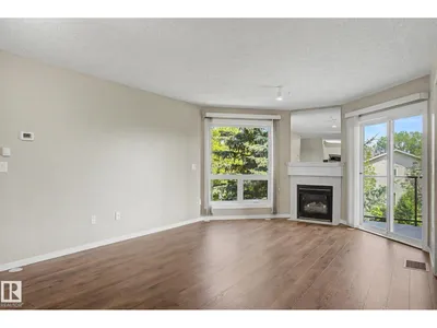 #302 7951 96 ST NW NW photo 8