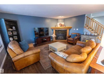 28 BECKER CR photo 20