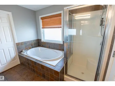 28 BECKER CR photo 32