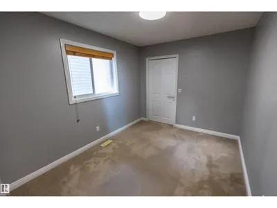 28 BECKER CR photo 40