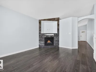 417 Hollick Kenyon RD NW NW photo 11